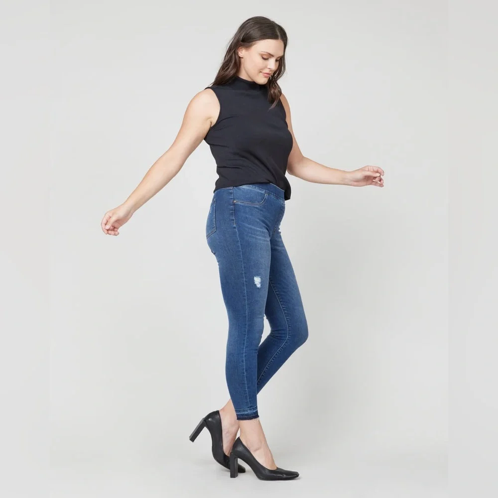 SPANX Skinny Jeans - Picture 6 of 12